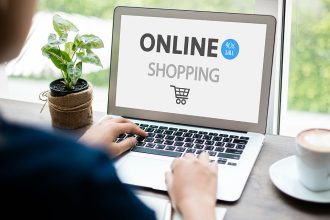 Δυτ. Ελλάδα: Μπήκαν στον τραπεζικό λογαριασμό της και έκαναν δεκάδες διαδικτυακές αγορές