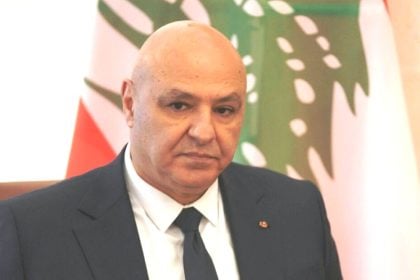 Ο πρόεδρος του Λιβάνου καλεί τη Χεζμπολάχ να παραδώσει το οπλοστάσιό της