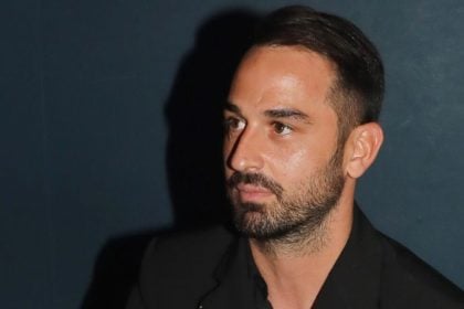 Ο Άρης Σοϊλέδης ξεσπά για τις τιμές στη Μύκονο: «Πήρα ένα κουλούρι 5,60 ευρώ, είστε τραγικοί»