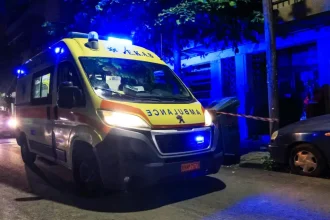 Μοτοσικλέτα παρέσυρε και σκότωσε ηλικιωμένο πεζό – Στο νοσοκομείο ο οδηγός