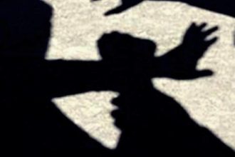 Άγριο ξύλο έξω από το ΚΤΕΛ Κάτω Αχαΐας
