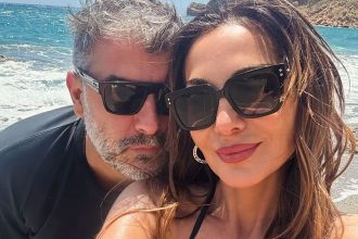 Στη Λευκάδα η Δέσποινα Βανδή και ο Βασίλης Μπισμπίκης – Δείτε φωτογραφίες