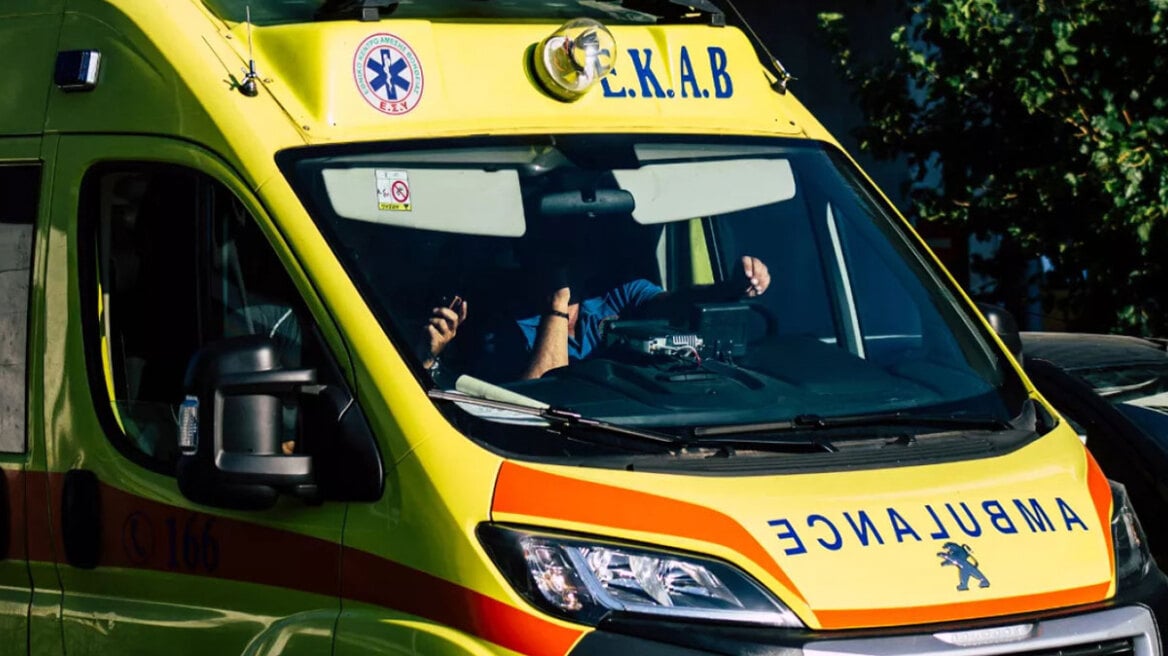 Κιλκίς: Μία νεκρή και πέντε τραυματίες έπειτα από μετωπική σύγκρουση αυτοκινήτων