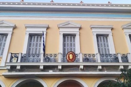 Πάτρα: Ξεκίνησε κόντρα μεταξύ Πελετίδη - Διοίκησης Εμπορικού Συλλόγου