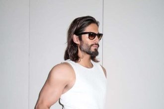 Ο Γιώργος Καράβας ένα βήμα πριν υπογράψει για την παρουσίαση μεγάλου τηλεοπτικού show