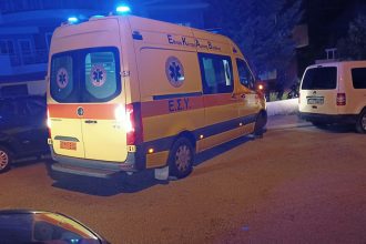 Δυτ. Ελλάδα: Το αγροτικό πήγε να στρίψει και εμβόλισε μηχανή - Στο νοσοκομείο ο οδηγός