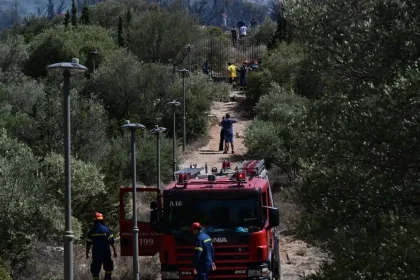 Μια σύλληψη για εμπρησμό – Έβαλε φωτιά σε ξερά χόρτα