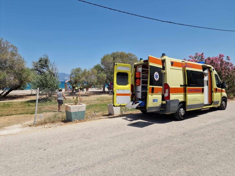 Πάτρα: Γυναίκα παραλίγο να πνιγεί στην Πλαζ - Σωτήρια η επέμβαση ναυαγοσώστριας