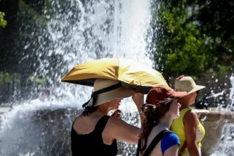 Καιρός αύριο: Στους 39 βαθμούς η θερμοκρασία – Ισχυροί άνεμοι στο Αιγαίο