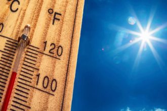 Καιρός: Θα "καεί" η Πάτρα σήμερα - Ξεκινά καύσωνας με 40άρια και δυνατούς ανέμους