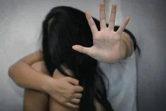 Τούρκος βίασε γυναίκα σε παραλία του Λαυρίου 