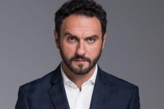 Ο Ηλίας Μελέτης αποκαλύπτει: «Τέλη καλοκαιριού ξεκινάμε γυρίσματα για το “Σόι σου”»