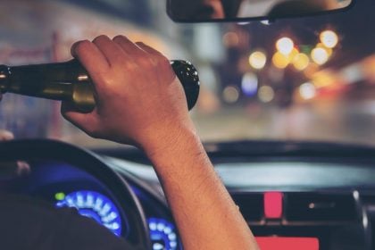 Δυτ. Ελλάδα: Τα ήπιε και βγήκε βόλτα με το ΙΧ