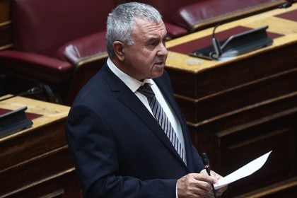 Βουλευτής ΠΑΣΟΚ: «Η δεξίωση στο Προεδρικό Μέγαρο τείνει να μιμηθεί τα Oscar»