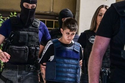 Απασφάλισε ο αδελφός της Μουρτζούκου: «Να πάει και η μάνα μου στη φυλακή»