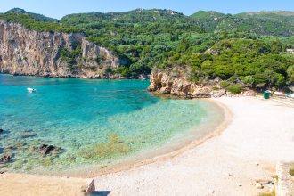 Από τις 10 πιο όμορφες παραλίες στη χώρα, οι μισές βρίσκονται στη Δυτική Ελλάδα! ΦΩΤΟ