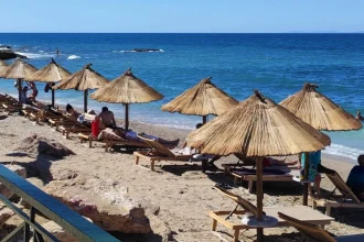 Mαζικοί έλεγχοι στις παραλίες ακόμη και με drones και υψηλά πρόστιμα για τους παρανομούντες - "Βροχή" καταγγελιών στην Αιτωλοακαρνανία
