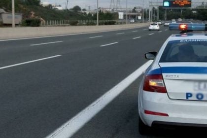 ΤΩΡΑ Πάτρα: Κινητοποίηση της ΕΛ.ΑΣ για οδηγό που λέει πως θα αυτοκτονήσει