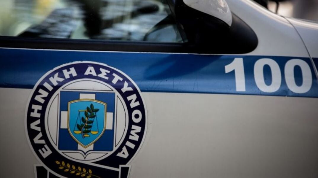 Θεσσαλονίκη: Συνελήφθη 53χρονη αστυνομικός έπειτα από καταγγελία του εν διαστάσει συζύγου της ότι τον απείλησε με μαχαίρι  