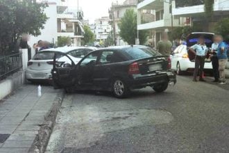 Αγρίνιο: Σφοδρό τροχαίο με «τρελή» πορεία αυτοκινήτου - Στο νοσοκομείο ένα άτομο (ΦΩΤΟ)