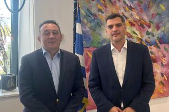 Συνάντηση του Ανδρέα Τσώκου με τον Υφυπουργό Παιδείας Κωνσταντίνο Βλάση