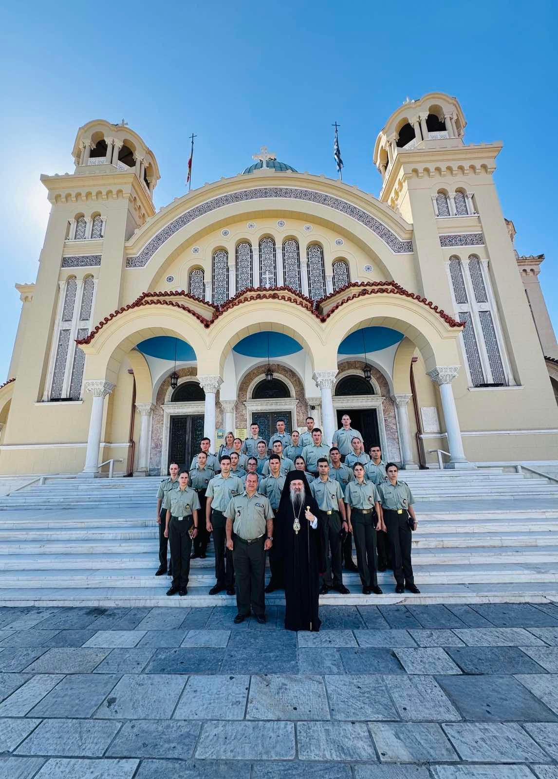 Ανθυπολοχαγοί επισκέφθηκαν τον Άγιο Ανδρέα ΦΩΤΟ