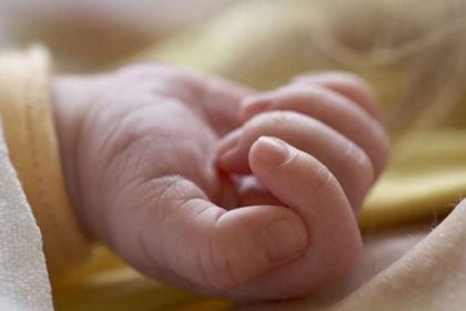 Τραγωδία: Αγοράκι 13 μηνών πνίγηκε από το φαγητό του