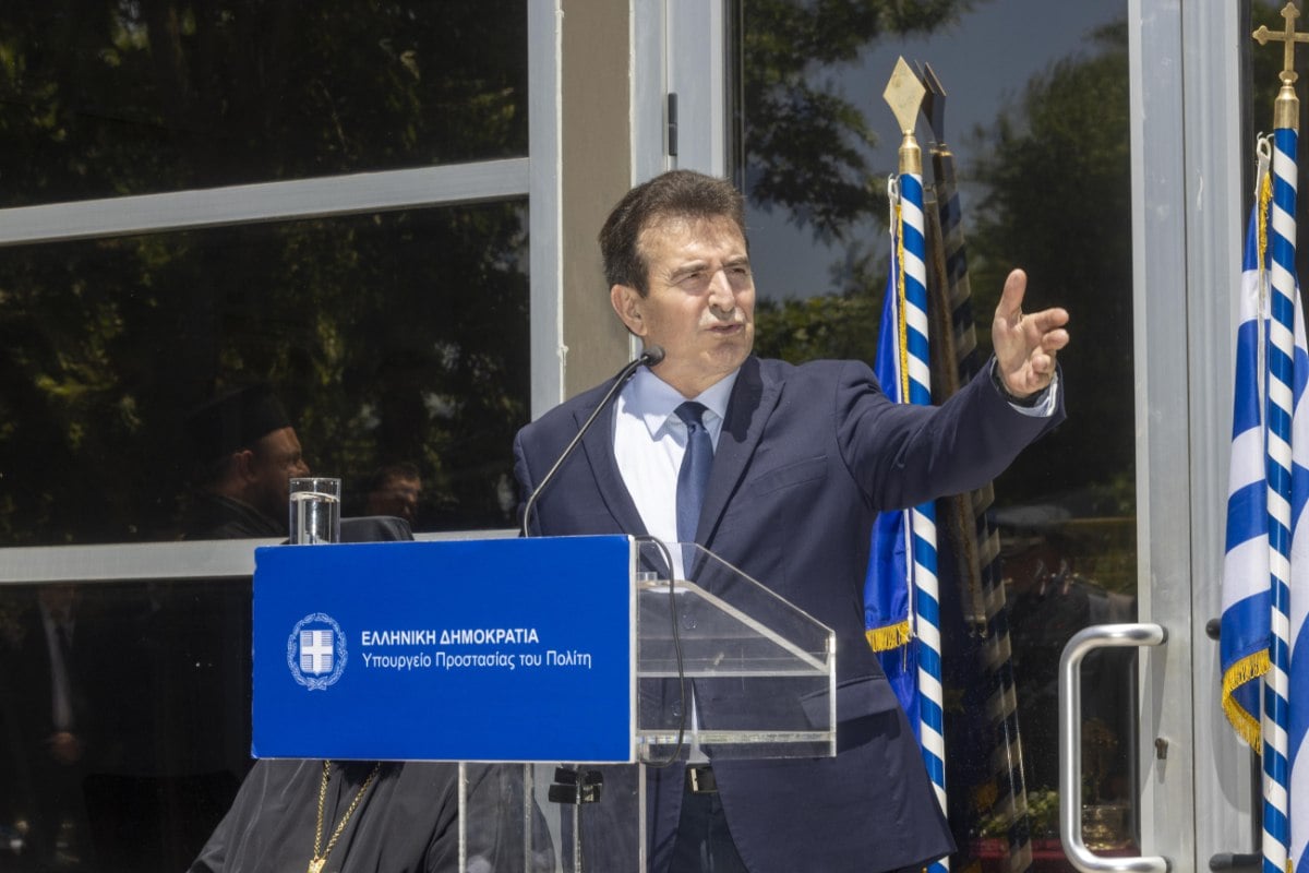 Με τον αντιρατσιστικό νόμο απαντά η κυβέρνηση μετά το «μπλόκο» στο Crown Iris
