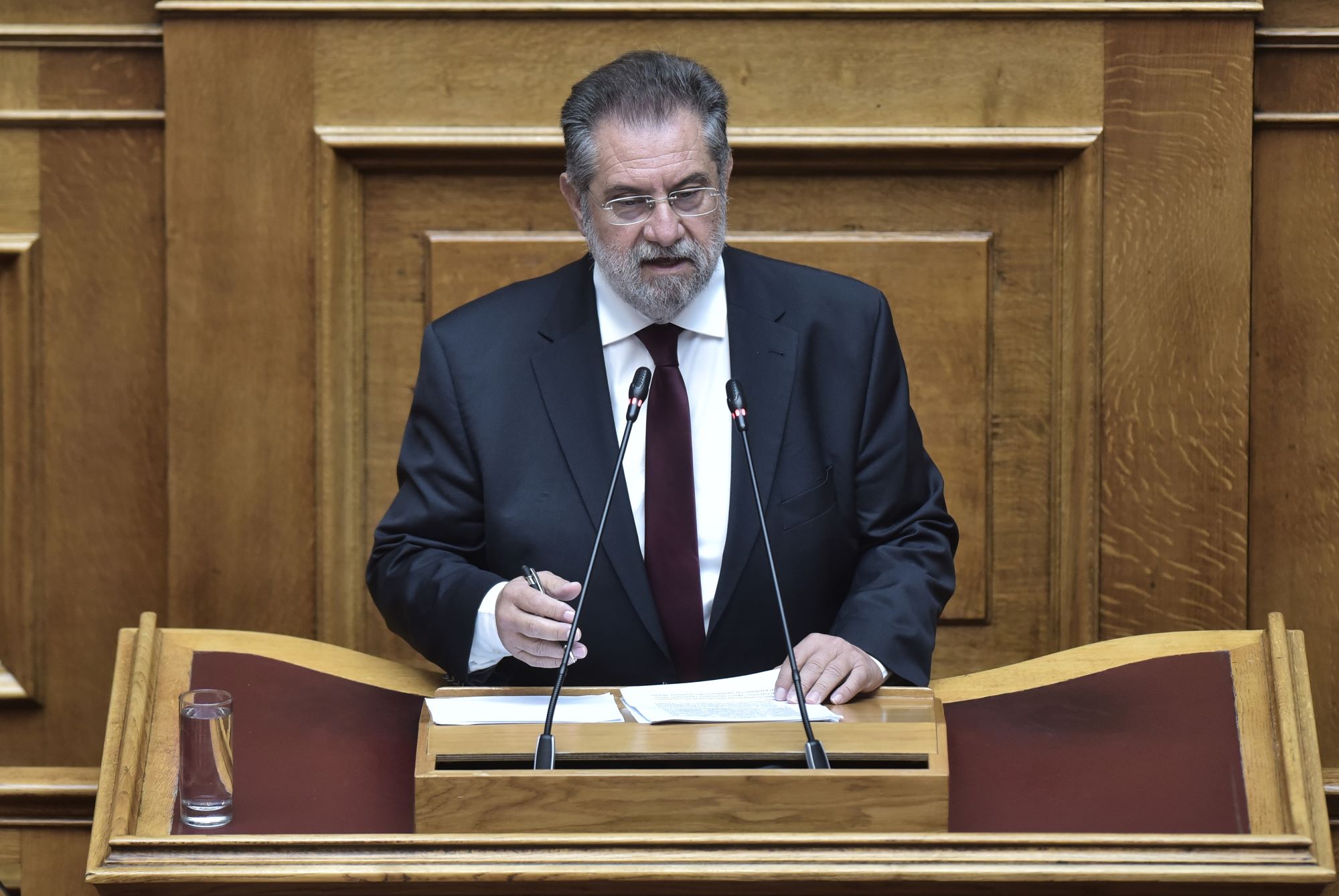 Ανδρέας Παναγιωτόπουλος: Ερώτηση στον υπουργό Υποδομών για τον Προαστιακό Πάτρας