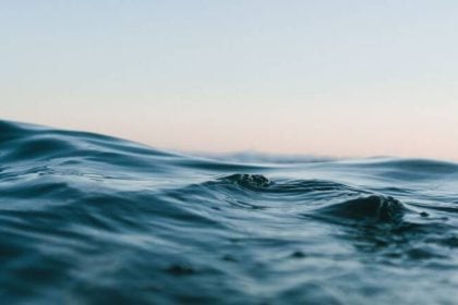 Πάτρα: Κινδύνεψε να πνιγεί 77χρονος στο Ρίο - Οι διασώστες του έκαναν κάρπα για να τον επαναφέρουν