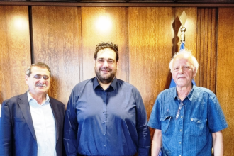 Συνάντηση Πελετίδη με Λιβάνιο και υπογραφή σύμβασης για τη δωρεά 5 απορριμματοφόρων από την ΕΕΑΑ