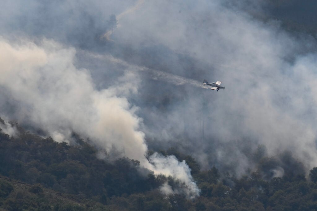 Reuters: Αύξηση των πυρκαγιών στην Ευρώπη λόγω κλιματικής κρίσης - «Ψηνόμαστε ζωντανοί»