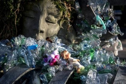 Ελβετία: Απέτυχαν οι διαπραγματεύσεις στη Γενεύη για δεσμευτική συνθήκη για την καταπολέμηση της ρύπανσης από πλαστικά