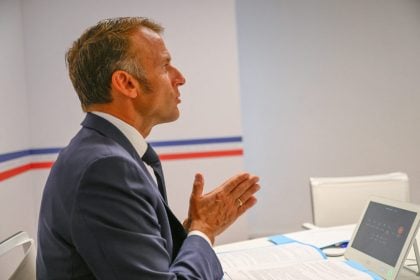 Μακρόν: «Ουκρανία και ΗΠΑ πρέπει να παρουσιάσουν ενωμένο μέτωπο στον Λευκό Οίκο»