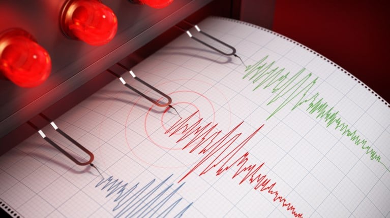 Ισχυρός σεισμός αισθητός στην Πάτρα - 4,7 Ρίχτερ στη Μεσσηνία
