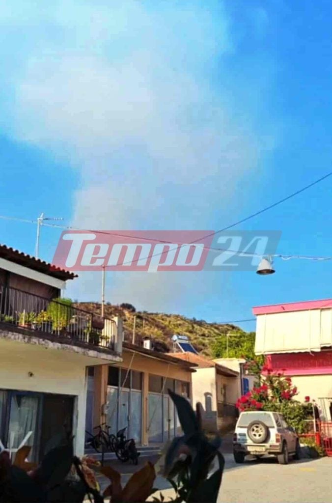 Ηλεία: Αναζωπυρώθηκε η φωτιά στο Χελιδόνι - Μάχη με τις διάσπαρτες εστίες (ΦΩΤΟ - ΒΙΝΤΕΟ)