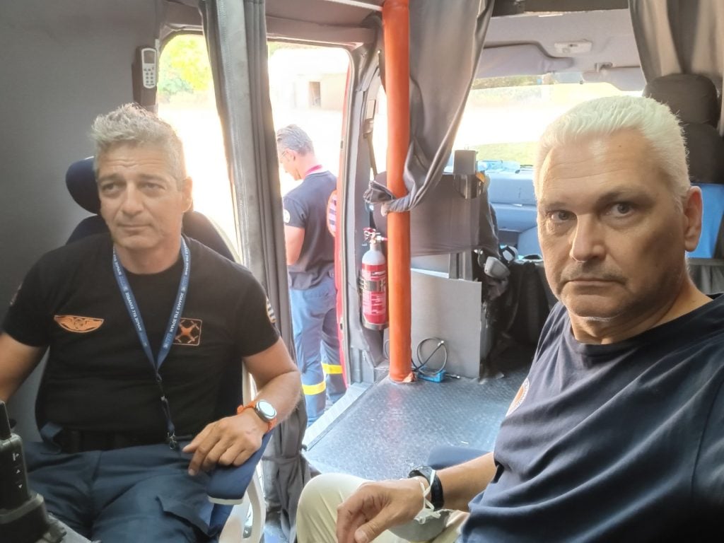 Περιορίστηκε το μέτωπο της πυρκαγιάς στο Λιβάρτζι Καλαβρύτων - Εμπρησμό καταγγέλουν οι κάτοικοι