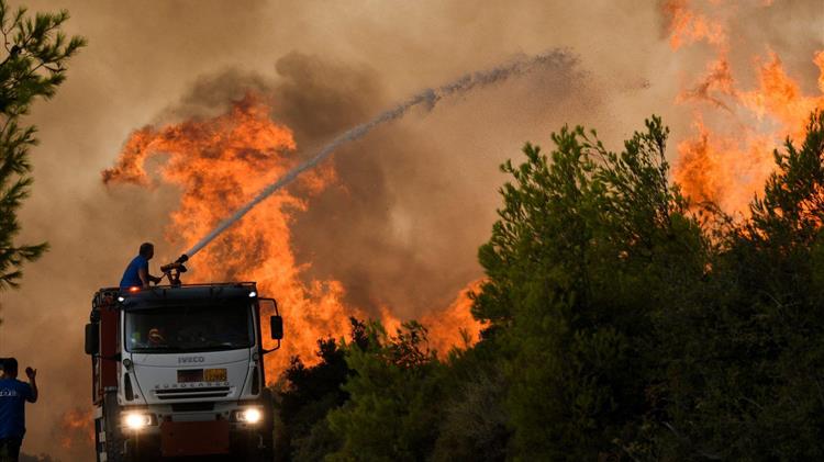 Ποια έκτακτα μέτρα λαμβάνονται σήμερα λόγω πολύ υψηλού κινδύνου πυρκαγιάς - Σε συναγερμό και η Αχαΐα
