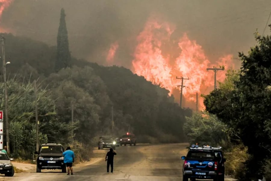 Υψηλός κίνδυνος πυρκαγιάς σήμερα για Αχαΐα-Αιτωλοακαρνανία και 14 άλλες περιοχές