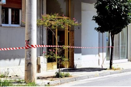 Γυναικοκτονία στον Βόλο: «Για μένα πέθανε και αυτός, θα πάρω εκδίκηση για ό,τι έκανε στη μάνα μου» ξεσπά η 18χρονη κόρη