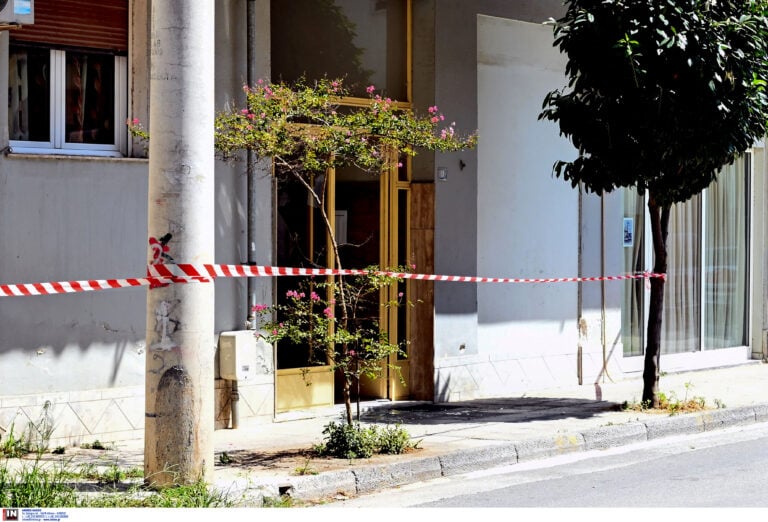 Γυναικοκτονία στον Βόλο: «Για μένα πέθανε και αυτός, θα πάρω εκδίκηση για ό,τι έκανε στη μάνα μου» ξεσπά η 18χρονη κόρη