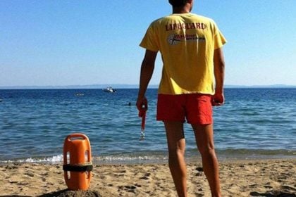 Ο ναυαγοσώστης δεν κατάφερε να σώσει τον 73χρονο - Η σορός μεταφέρθηκε στην Πάτρα