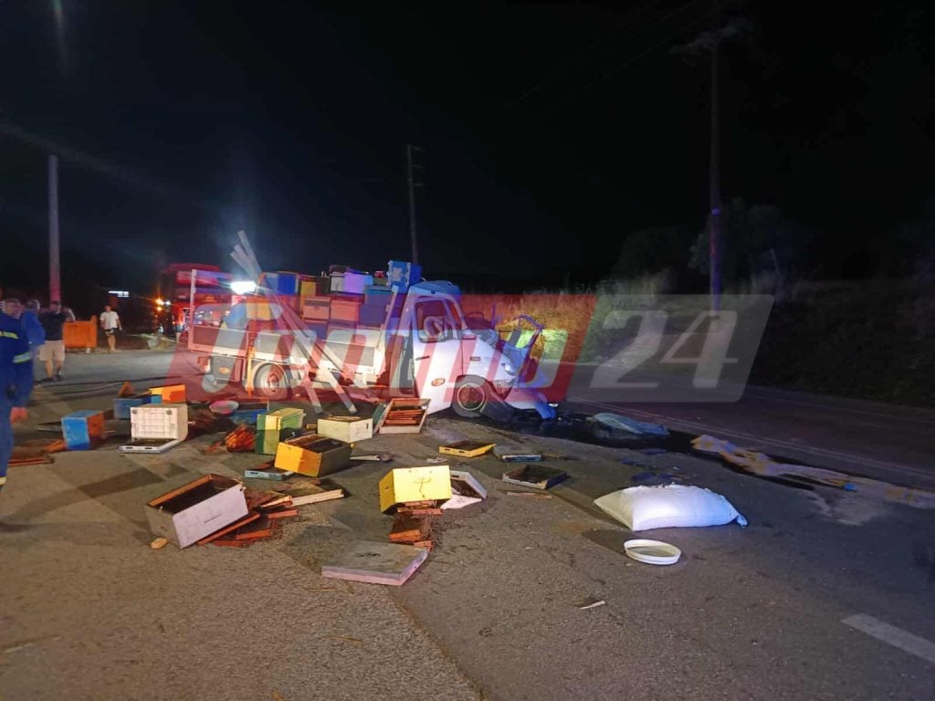 Αχαΐα: Τραγωδία στην 111 - Νεκρός 60χρονος μετά από σφοδρή σύγκρουση νταλίκας με φορτηγάκι (ΦΩΤΟ)