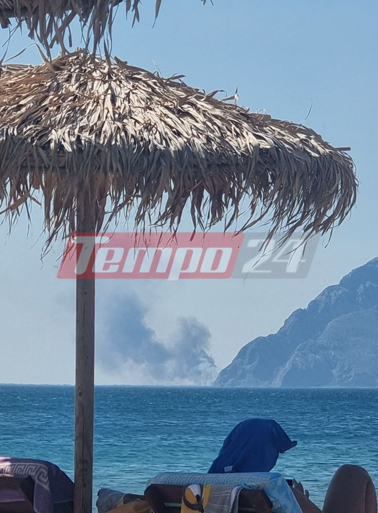 Φωτιά σε Γαλατά - Ευηνοχώρι - Ήχησε το 112, πυροσβέστης μεταφέρθηκε στο νοσοκομείο (ΦΩΤΟ - ΒΙΝΤΕΟ)