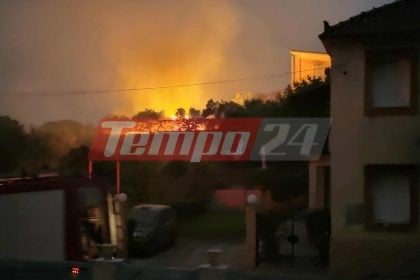 Ολονύχτια μάχη με τον πύρινο εφιάλτη: Σπίτια και επιχειρήσεις παραδόθηκαν στις φλόγες, 112 για εκκένωση της Κάτω Αχαΐας - Πού έχει διακοπεί η κυκλοφορία (ΦΩΤΟ)