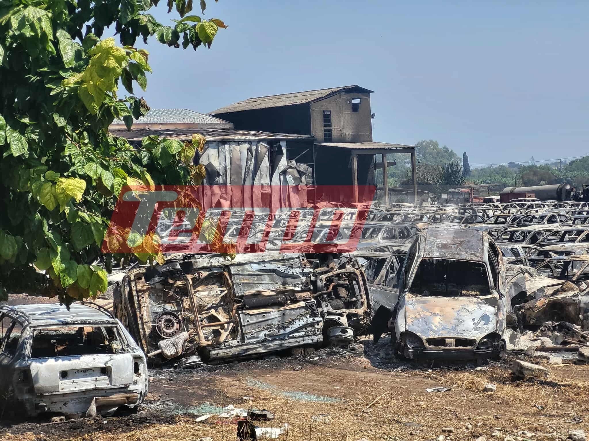 Φωτιά στην Κάτω Αχαΐα: Στάχτη έγιναν περισσότερα από 1.000 κατεσχεμένα αυτοκίνητα σε μάντρα του ΟΔΔΥ - ΦΩΤΟ