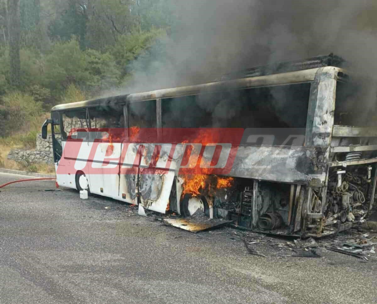 Φωτιά σε τουριστικό λεωφορείο στην Κέρκυρα - Σώοι όλοι οι επιβαίνοντες