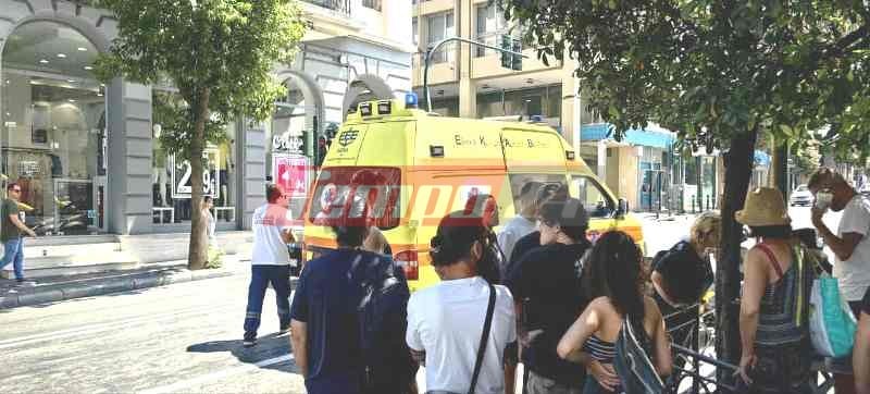 Πάτρα: Νέα προθεσμία πήρε ο 25χρονος που συνελήφθη για φωτιά στο Γηροκομειό - Την Δευτέρα στον Ανακριτή, κατέρρευσε ο πατέρας του έξω από τα Δικαστήρια (ΦΩΤΟ)