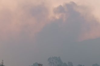 Κ. Πελετίδης: “Εδώ και τώρα να αυξηθούν τα εναέρια πυροσβεστικά μέσα στην πυρκαγιά της Πάτρας”