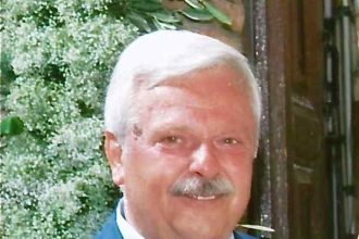 Πάτρα: "Έφυγε" ένας υπέροχος άνθρωπος - Συγκίνηση για τον συνταξιούχο υπάλληλο και παλιό αθλητικογράφο Νίκο Νικολάου